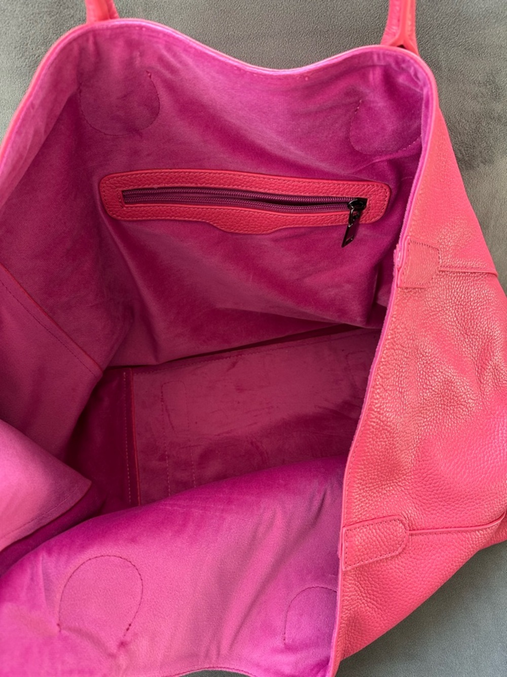 Women's Pink Leather Tote Bag with Dual Top Handles - Picture 4 of 4